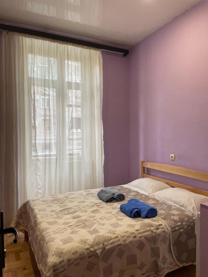 Cozy Apartment On Republic Square Ереван Экстерьер фото